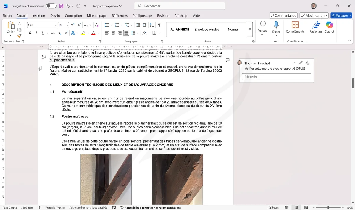 Commentaire dans la marge avec auteur et date